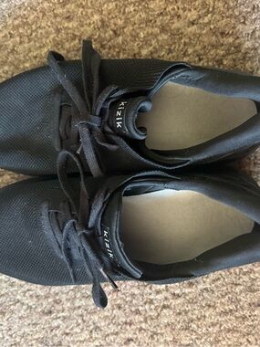 Kizik women or Men's Black Slip-On Lace Sneakers women 11 wide Men 9.5 wide